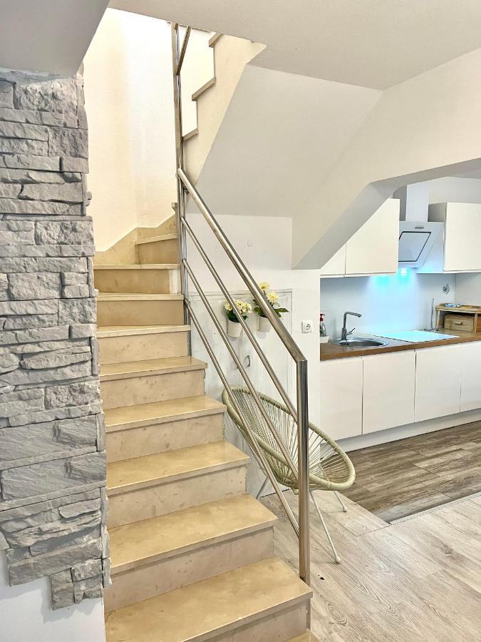 Holiday Home Maria One Minute From -Beach 자다르 외부 사진