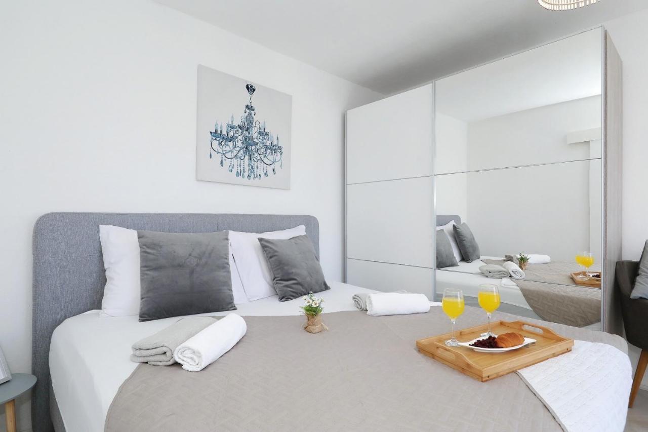 Holiday Home Maria One Minute From -Beach 자다르 외부 사진